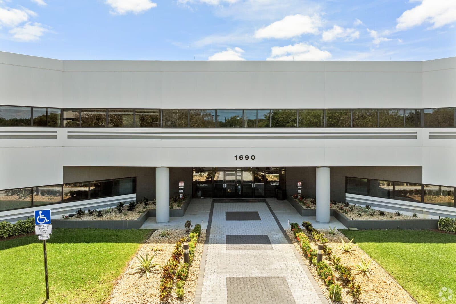 The K2 Insurance office at 1690 S Congress Ave, Suite 109-8, Delray Beach