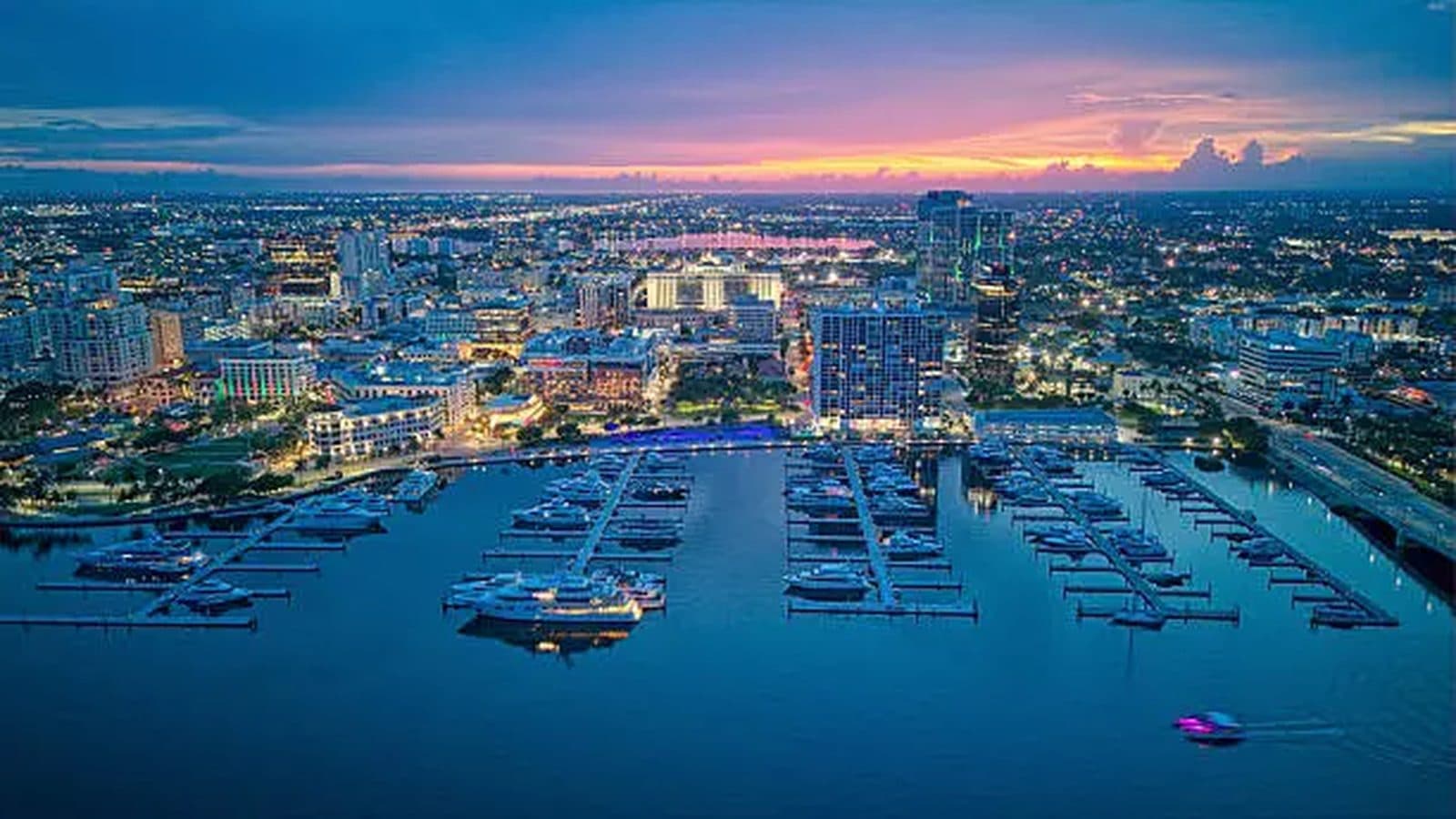Aerial view of a Florida residential community